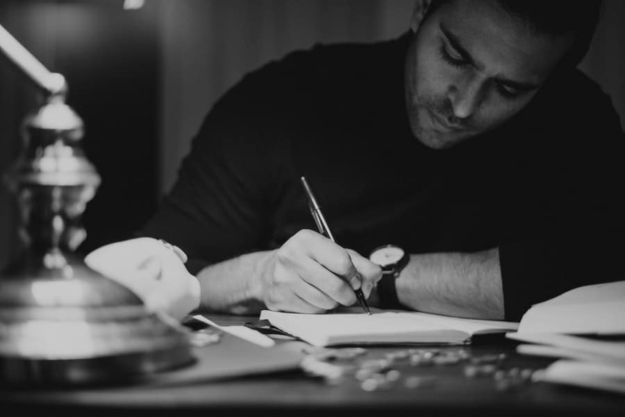 How to Write Touching Love Essay about Her Step by Step Guide